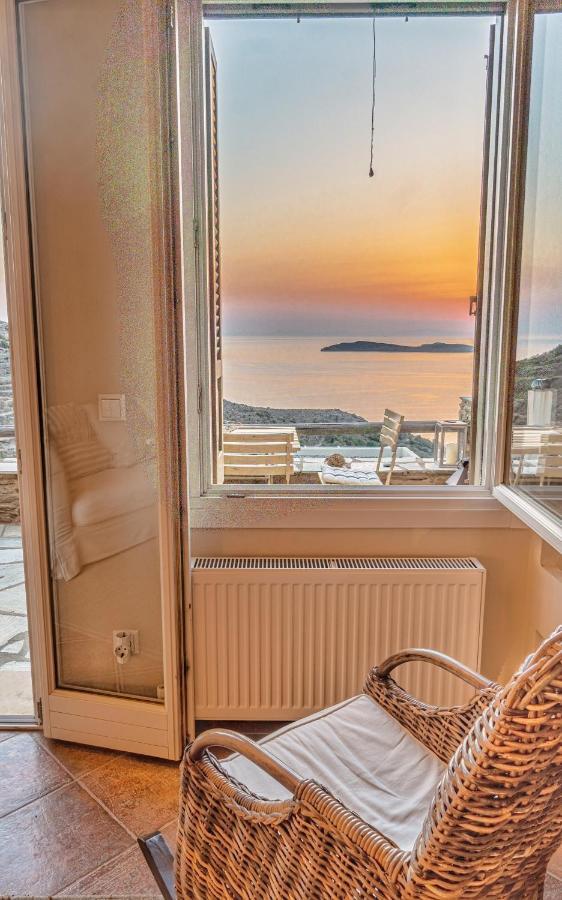 Irida Villa - Sea & Sunset Flats By Explore Andros Batsi  Exterior photo