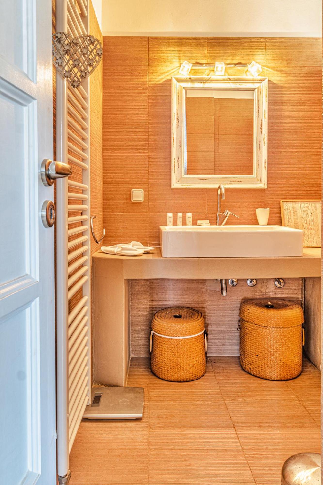 Irida Villa - Sea & Sunset Flats By Explore Andros Batsi  Room photo