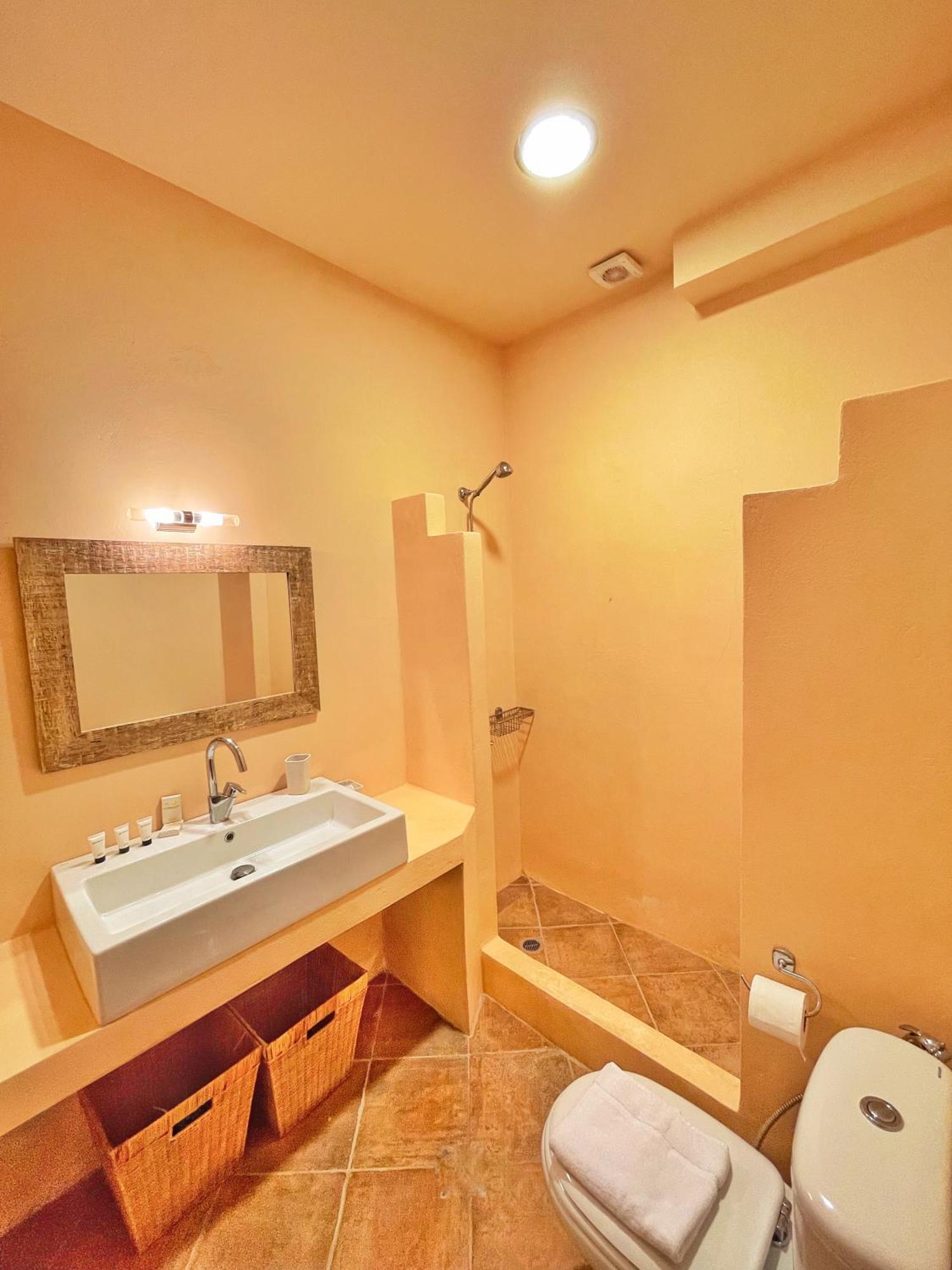 Irida Villa - Sea & Sunset Flats By Explore Andros Batsi  Room photo